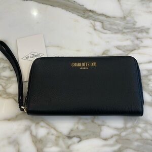 Charlotte Lou London Full Grain Leather Black Wallet/Wristlet—BEAUTIFUL!! NWT